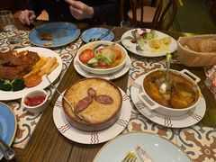 -福龙葡国餐(百老汇店)