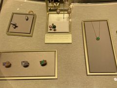 -梵克雅宝(国贸商城店)