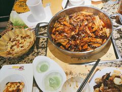 -黄记煌三汁焖锅(1818广场店)