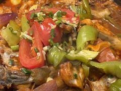 -刘姐啤酒鱼民族演艺餐厅(西街总店)