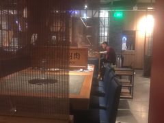 大堂-老墙根涮肉·铜锅·烧烤(欢乐谷·王四营店)
