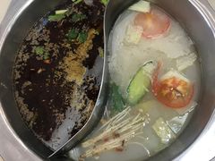 -袁记串串香(泉水轻轨站店)