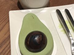 绿色星丸子蛋糕-星巴克(北京建威大厦店)