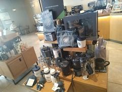 -星巴克(南宁华润幸福里店)