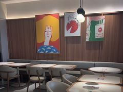 -必胜客(WOW阿罗海店)