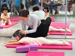 -炫艺舞蹈培训中心(枫尚奥特莱斯店)