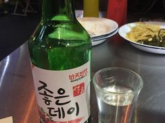真露-马路牙子地桌烤肉(工体店)