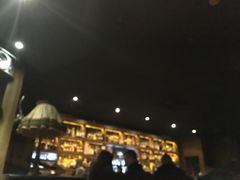 -格兰酒吧Glen Bar