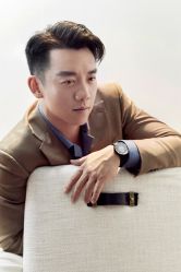 -变画·发型STUDIO