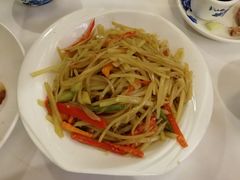 -惠爱餐厅