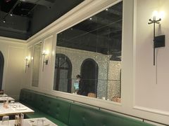 -静香HOUSE·全时段融合餐厅(七星欢乐颂店)