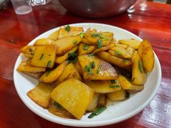 -芦茨金富饭庄·25年老字号·专做稻草鸡