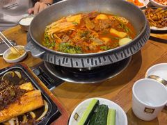 -喇喇排骨火锅·传统韩式脊骨汤(望京西园总店)