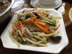 -黑皮酸菜鱼(三山街店)