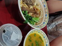 -金杨拉面王小吃面馆·牛三宝面·红烧牛肉粉