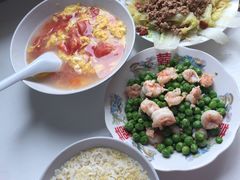 -爱的果实月嫂育婴师(世纪东方店)