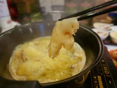 -鲜入围煮花胶鸡海鲜火锅