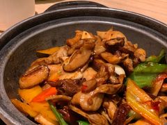 杂菌一品煲-缘生态云南菜·野生菌庭院餐厅(华侨城店)