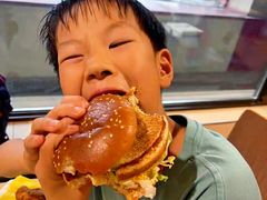 -麦当劳(军博店)