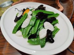 -伊源鼎盛餐饮服务有限公司