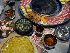 -哈哈碳都·牛肋条无限自助烤肉(台江万达店)