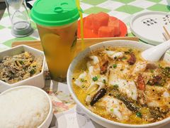 -渔语鱼酸菜鱼新川菜(来福士店)