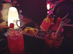 -MM·五声·音乐人与调酒师(西安路店)