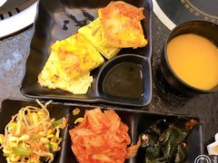 -烤路里·韩国品质自助烤肉(石路天虹4号店)