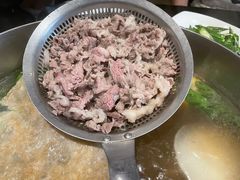 -德记牛肉社潮汕鲜切牛肉火锅(中心路店)