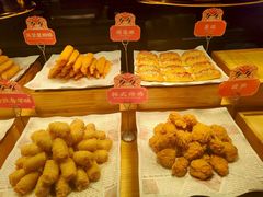 -芝小官毛肚火锅海鲜自助(苏州吴江区万宝店)