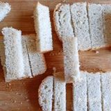 面包面包大变身，甜蜜香脆黄油砂糖面包干🍞