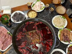 -行是老火锅(恒大御龙天峰店)