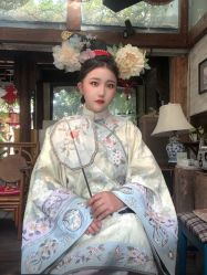 -琳琅阁汉服体验馆