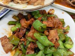 辣椒炒肉-葛记焖饼(伏牛路店)