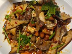 -费大厨辣椒炒肉(万家丽一店)