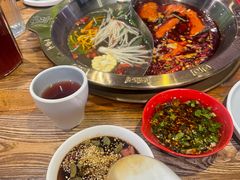 -宽窄巷子鲜牛火锅(北京首店)