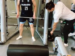 -LikingFit24小时健身•普拉提(张江店)