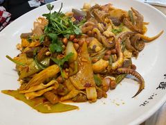 -拿渡·水煮鱼麻辣香锅(王府井奥莱·香江小镇店)