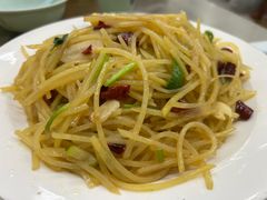 -鲁南仔·滕州炒鸡(经三路店)