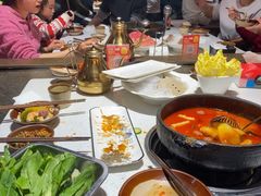 -贵府酸汤牛肉火锅·贵州老字号(飞山街店)