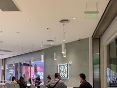 -奈雪的茶(亨特国际广场店)