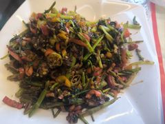 -江湖亮亮蒸虾大排档烤全羊清真(武汉总店)