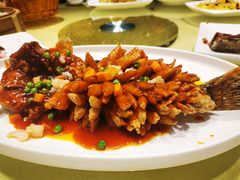 -贵宾楼大酒店(汇邻广场店)