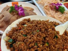 -佬土鹅肠火锅(解放路店)