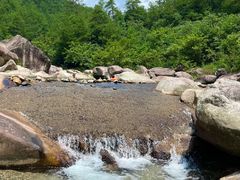 -鄣山大峡谷