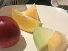 -梅园国际大酒店·自助餐厅(光明港店)