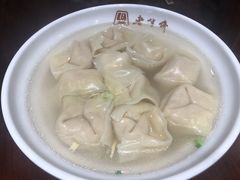 刀鱼馄饨-老半斋(福州路店)
