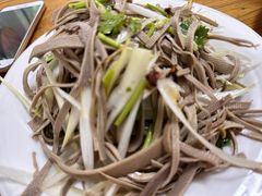 -溢心园香河肉饼总店