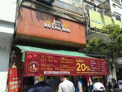 -Bánh Mì Huynh Hoa