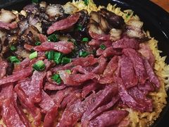 正宗广东腊肉煲仔饭-馬蘭花開(车站大道店)